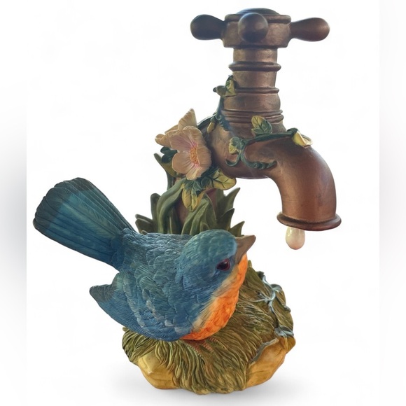 Vintage Resin Blue Bird & Faucet Wellington Collection , No Box. 5.5"T x  4”W - Picture 1 of 6